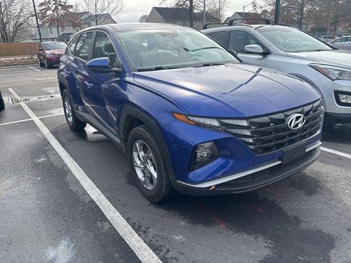 2023 Hyundai TUCSON SE