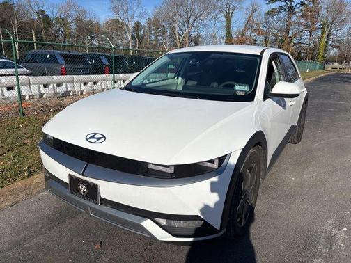 2024 Hyundai IONIQ 5 SEL