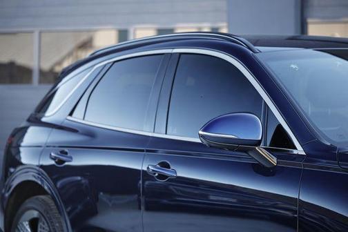 2023 Genesis GV70 2.5T AWD