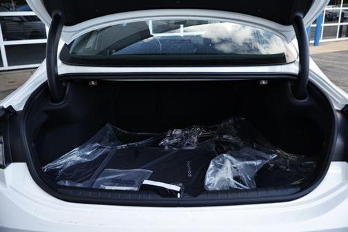 2025 Hyundai SONATA Hybrid SE