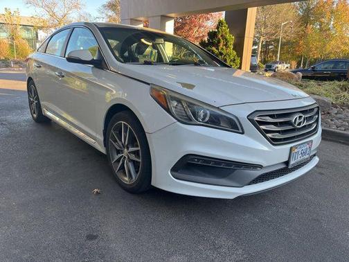 2015 Hyundai SONATA Sport 2.0T