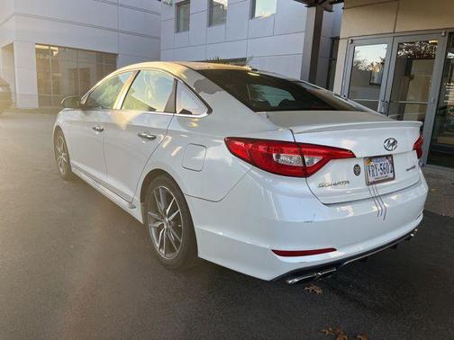 2015 Hyundai SONATA Sport 2.0T