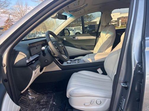 2026 Genesis GV80 2.5T