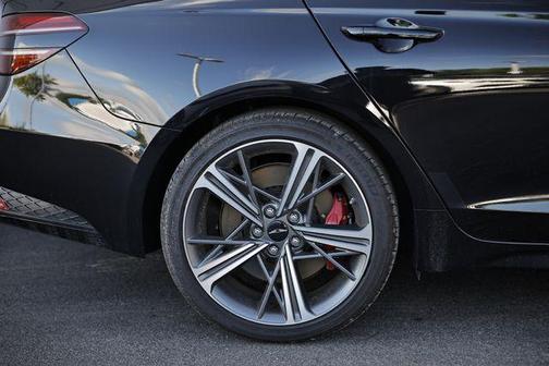 2025 Genesis G70 3.3T AWD Sport Advanced