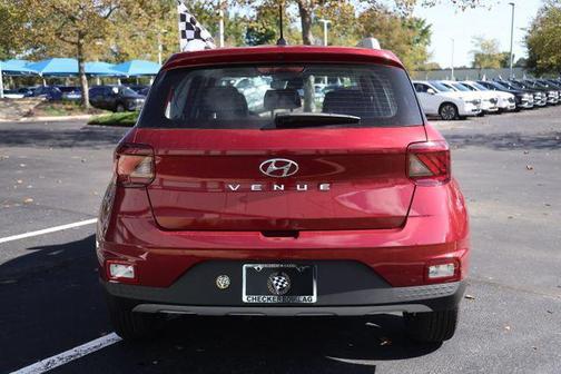 2025 Hyundai VENUE Limited