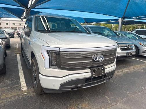 AVALANCHE 2024 Ford F-150 Lightning LARIAT