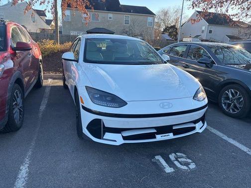 2024 Hyundai IONIQ 6 SEL