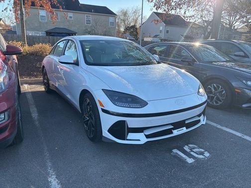 2024 Hyundai IONIQ 6 SEL