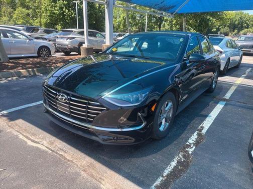 Onyx Black 2023 Hyundai SONATA SE