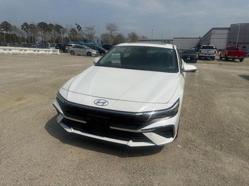 Serenity White 2024 Hyundai ELANTRA Limited