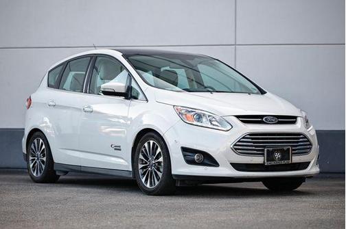 2017 Ford C-Max Energi Titanium