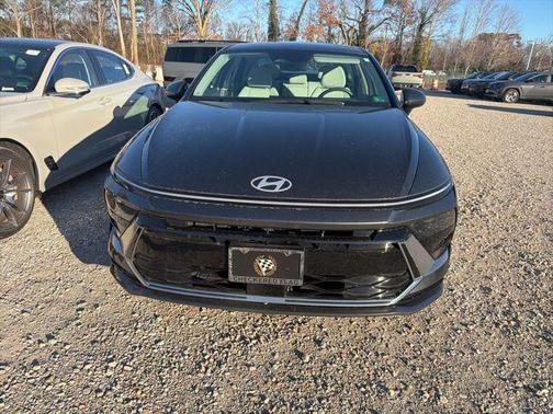 2024 Hyundai SONATA Hybrid SE