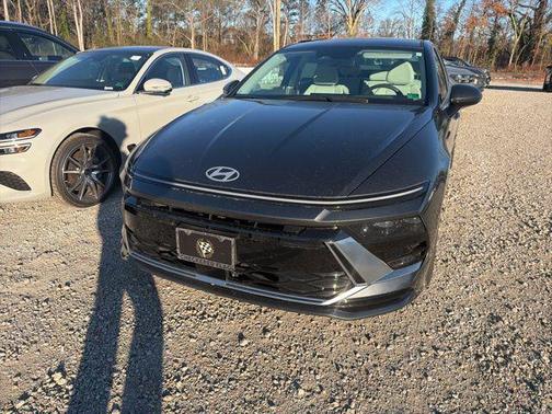 2024 Hyundai SONATA Hybrid SE