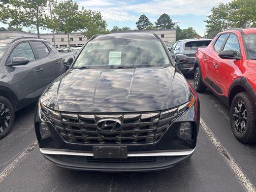 Phantom Black 2022 Hyundai TUCSON SEL