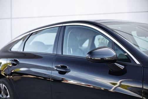 2023 Kia K5 EX