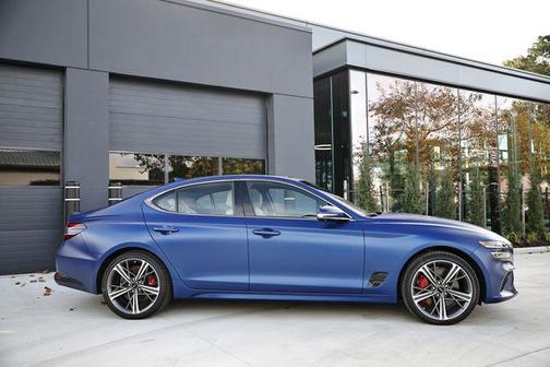 2025 Genesis G70 3.3T AWD Sport Advanced