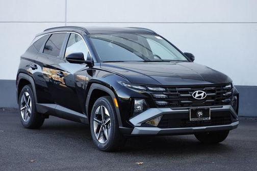 Phantom Black 2026 Hyundai TUCSON SEL