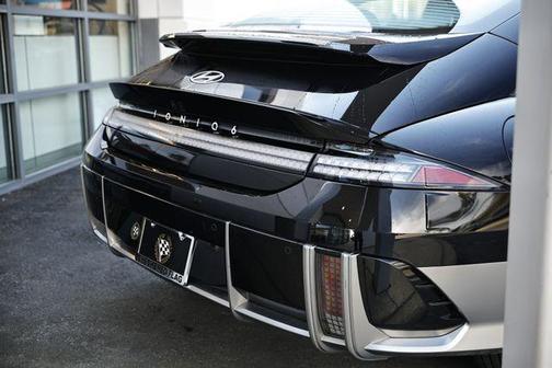 Onyx Black 2023 Hyundai IONIQ 6 SEL