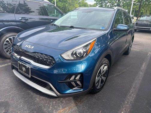 Deep Cerulean 2022 Kia Niro LX
