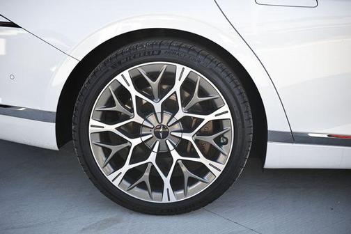 2024 Genesis G90 3.5T e-SC AWD