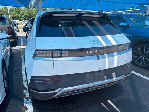 Atlas White 2024 Hyundai IONIQ 5 SEL