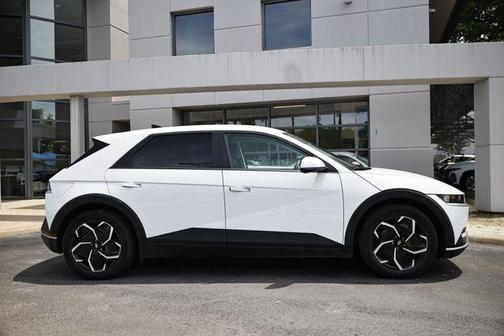 Atlas White 2024 Hyundai IONIQ 5 SEL