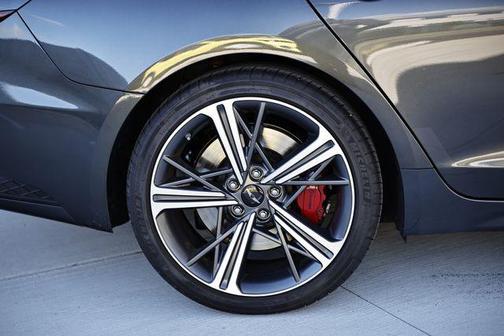 2025 Genesis G70 3.3T AWD Sport Advanced