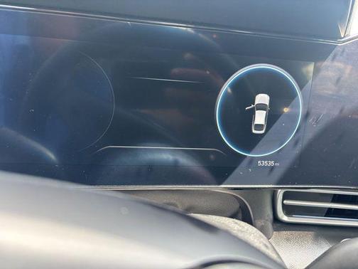 Fluid Metal 2023 Hyundai ELANTRA Limited