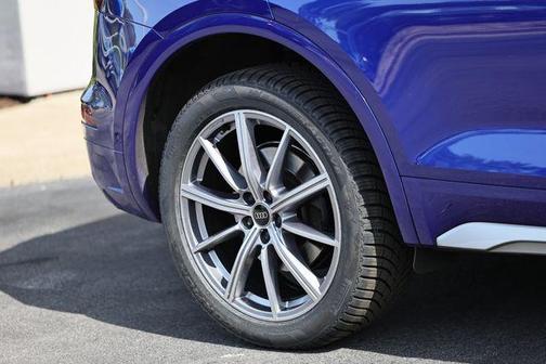 Blue Metallic 2023 Audi SQ5 3.0T Prestige