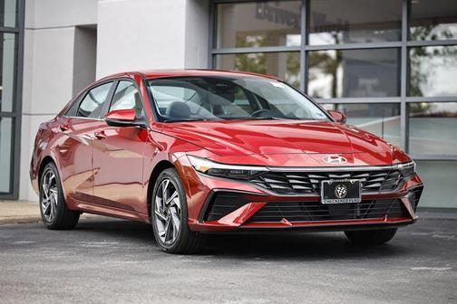 Ultimate Red 2025 Hyundai ELANTRA HEV Limited