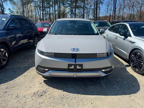 Cyber Gray 2024 Hyundai IONIQ 5 SE