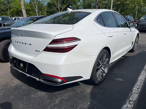2024 Genesis G70 2.5T AWD