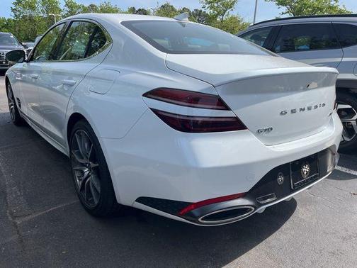 2024 Genesis G70 2.5T AWD