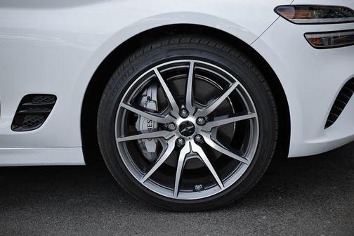 2024 Genesis G70 2.5T AWD