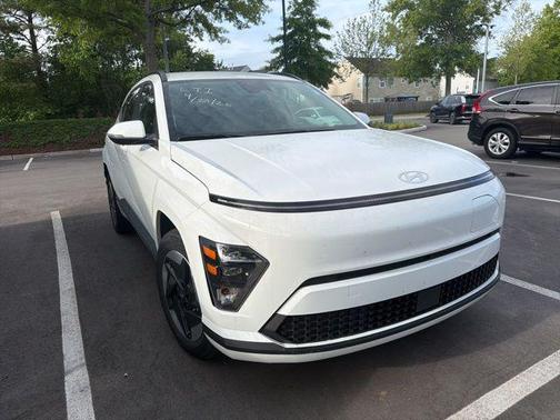 Atlas White 2024 Hyundai KONA EV SEL