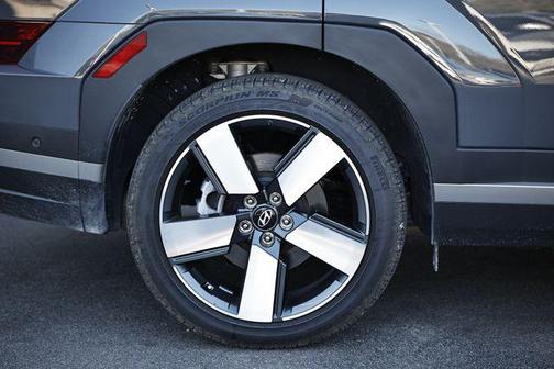 2025 Hyundai SANTA FE Limited