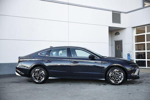Carbon Blue 2026 Hyundai SONATA SEL