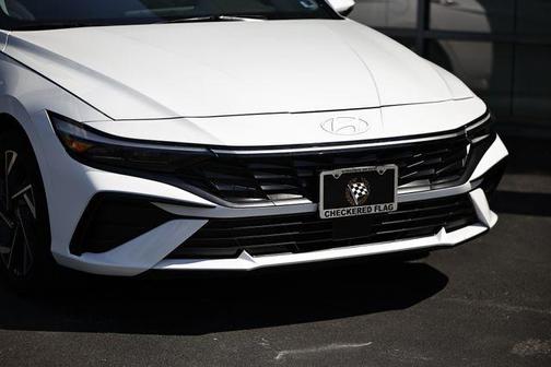 Serenity White 2025 Hyundai ELANTRA HEV Limited