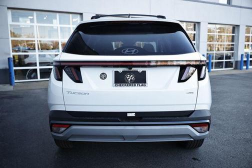 2026 Hyundai TUCSON SEL Premium