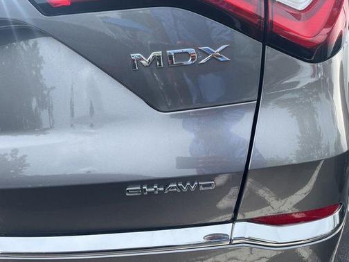 2022 Acura MDX Base