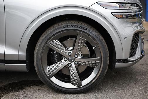 2025 Genesis GV70 3.5T AWD Sport