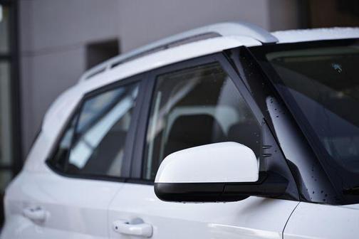 Lunar White 2025 Hyundai VENUE SEL