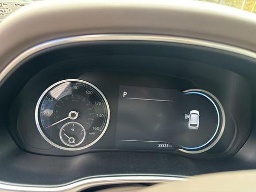 2022 Genesis GV80 2.5T