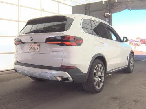 2025 BMW X5 sDrive40i
