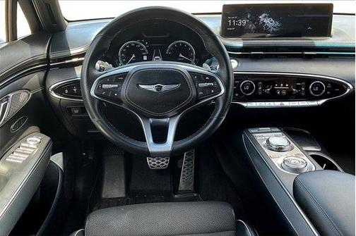 2023 Genesis GV70 2.5T