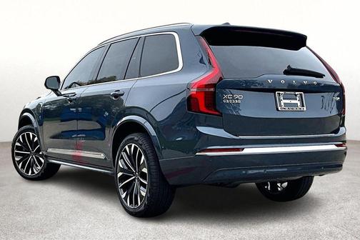 2026 Volvo XC90 Plug-In Hybrid T8 Ultra 7-Seater