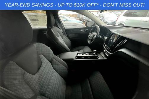 2025 Volvo XC60 B5 Core
