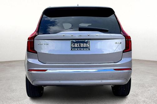 2026 Volvo XC90 B6 Plus 7-Seater