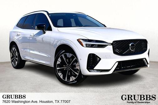 2026 Volvo XC60 B5 Plus