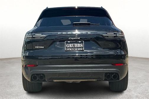 2023 Porsche Cayenne Base